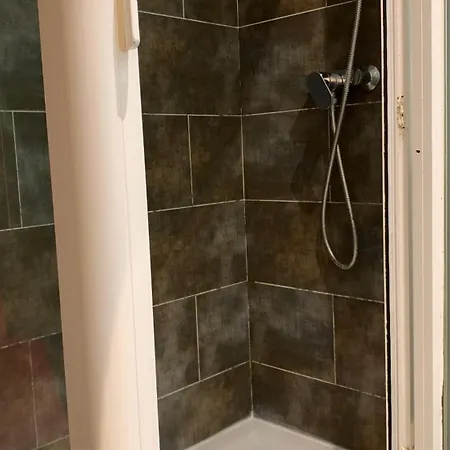 Daire Between Historical Monuments