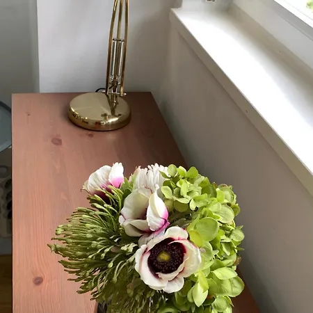 Daire Between Historical Monuments