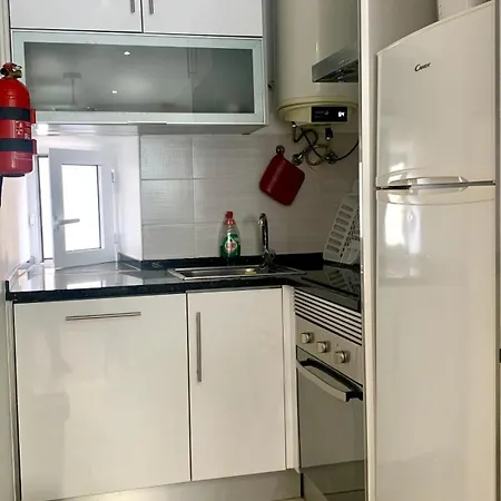 Between Historical Monuments *